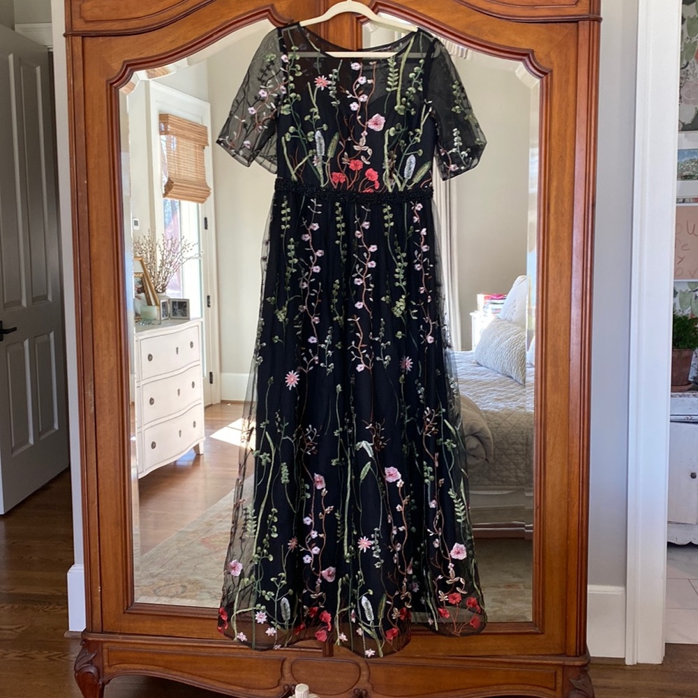 Formal A-Line Scoop Illusion Floor-Length Lace Evening Dress With Beading NWT